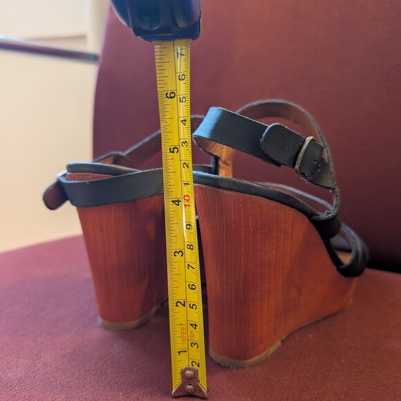 Lucky Brand Charcoal Gray Marina Wooden Wedge Sandals - Picture 5 of 5